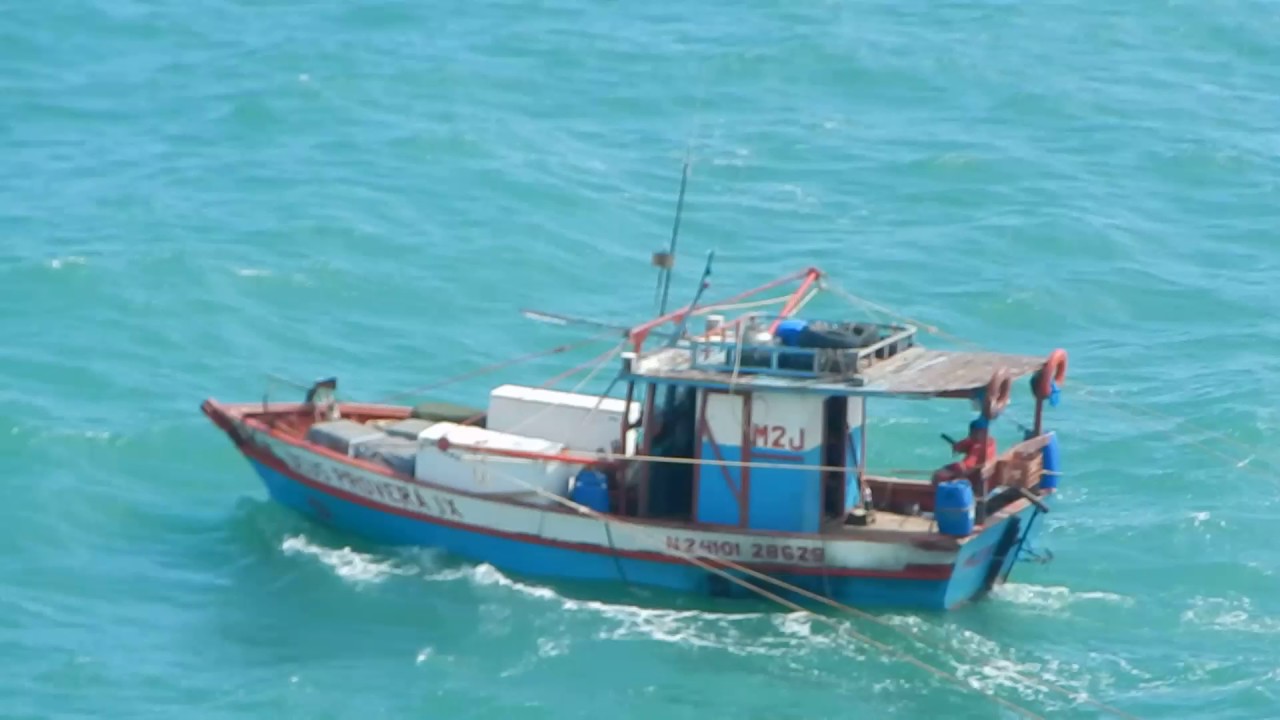 Bombeiros continuam as buscas por pescador desaparecido no Rio São Francisco