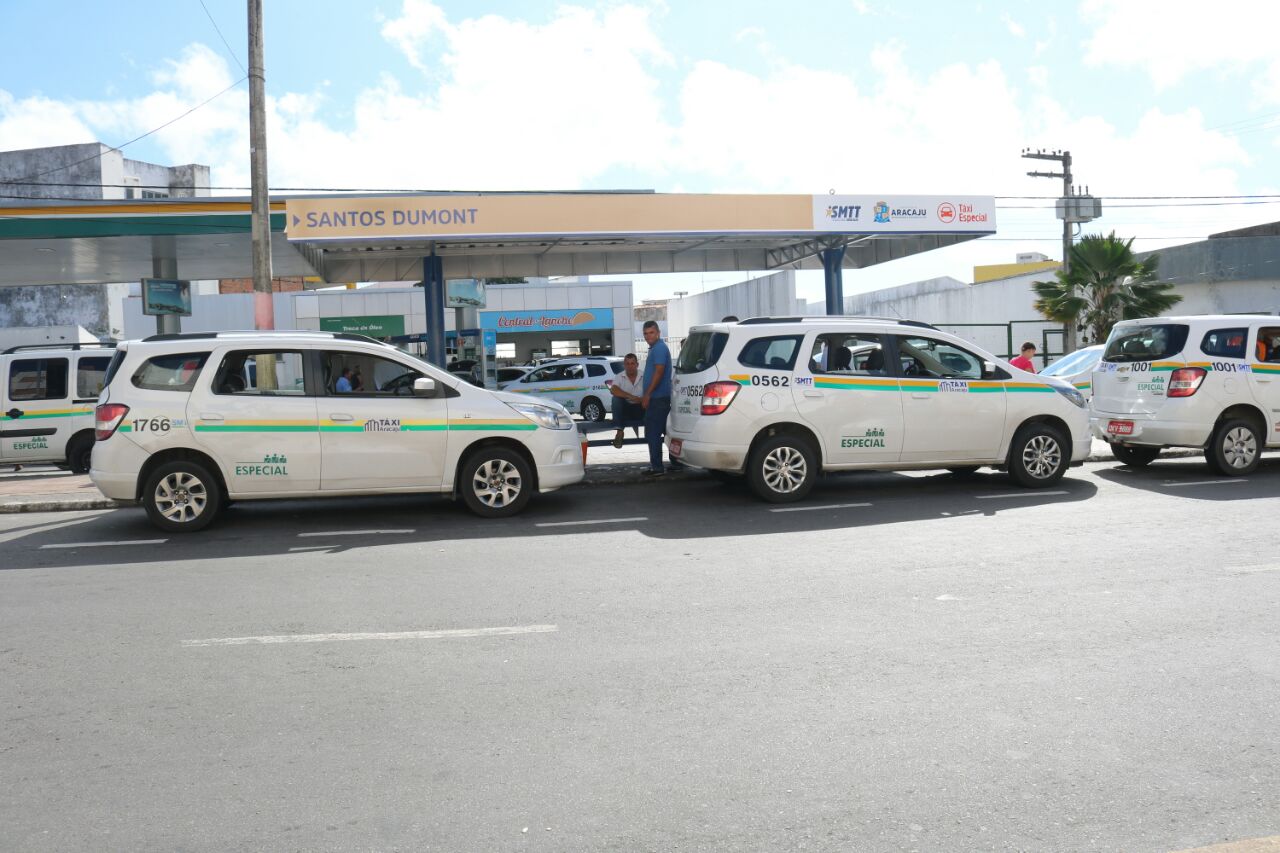Governo Federal  pede a prefeituras cadastro de taxistas para pagar benefício