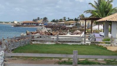 Justiça Federal manda demolir oito construções irregulares sobre dunas na Praia do Saco