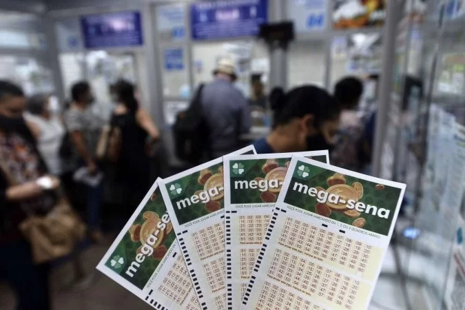 Mega-Sena deste sábado paga prêmio de R$ 300 milhões