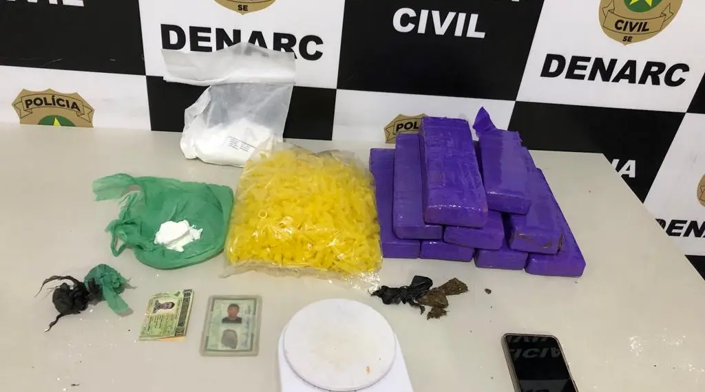 Denarc prende suspeito por tráfico de drogas